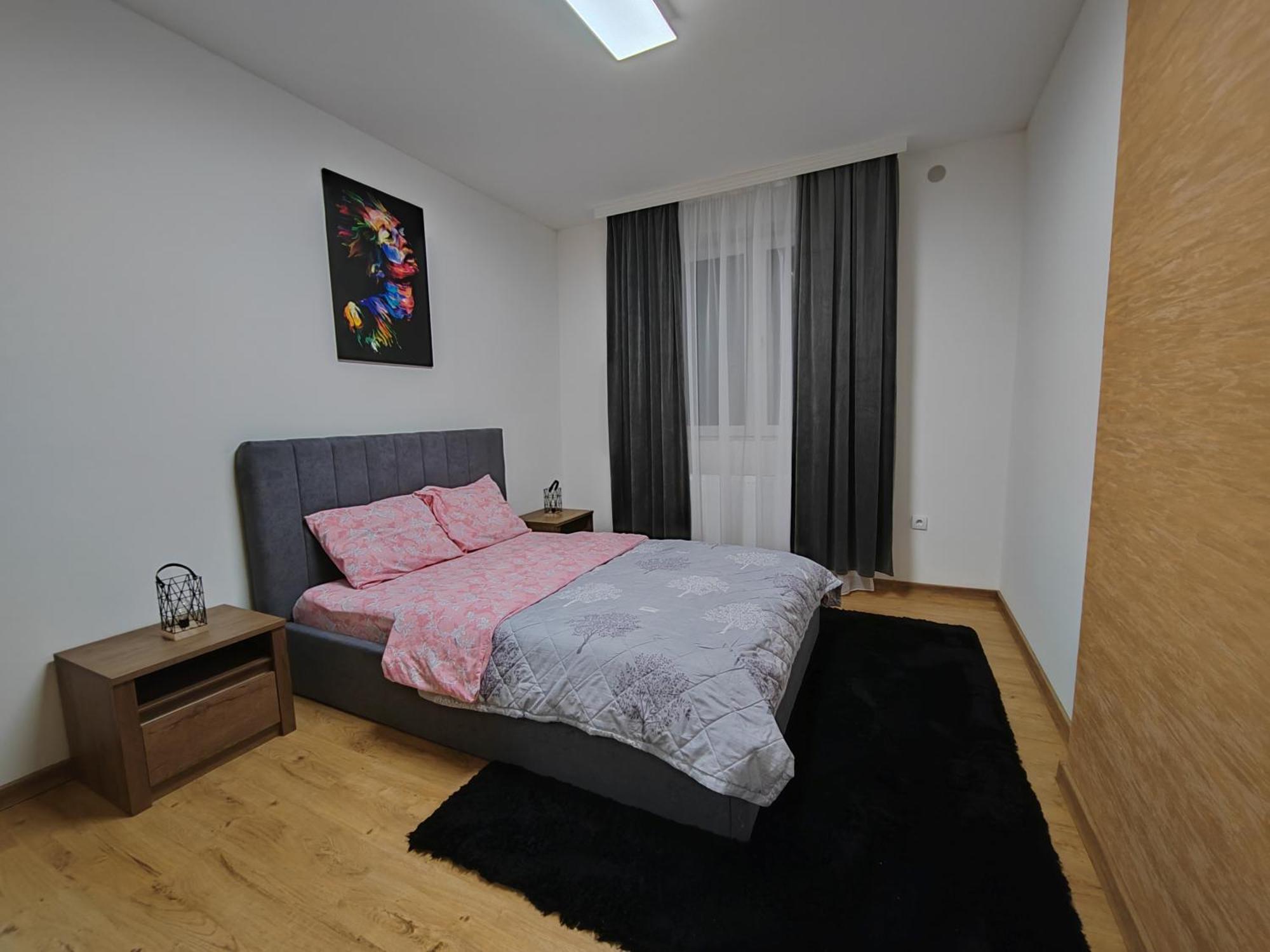 Golden Royal Appartement Kragujevac Buitenkant foto